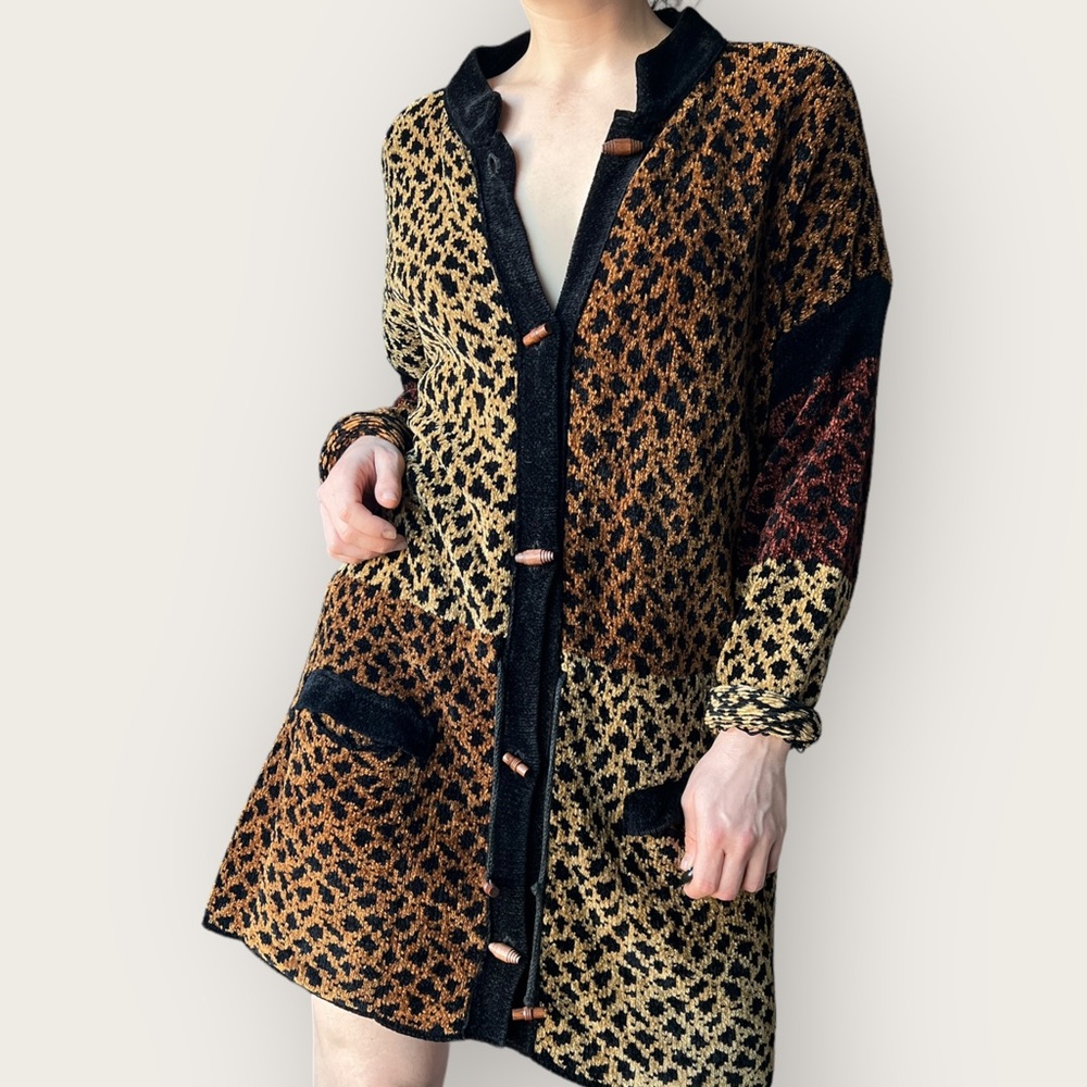 Vintage Cheetah Print Knit Oversized Sweater Small